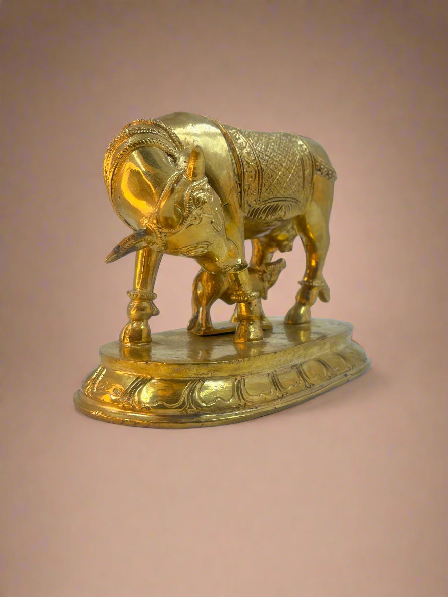 Cow & Calf 6-Inch Idol | Panchaloha Bronze Statue - Shree Ma Sculptures