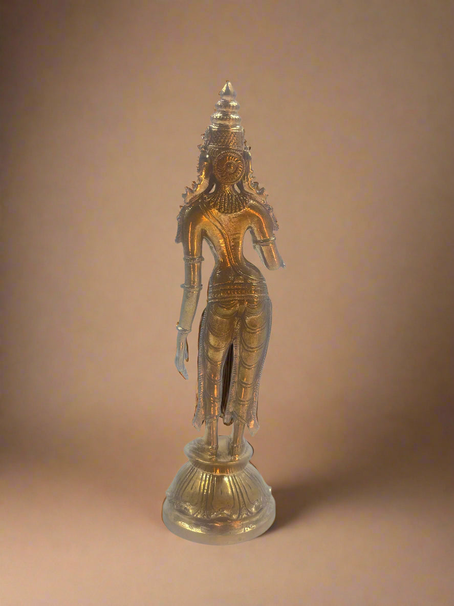 Sivagami 6-Inch Bronze Idol | Handmade Panchaloha Sculpture