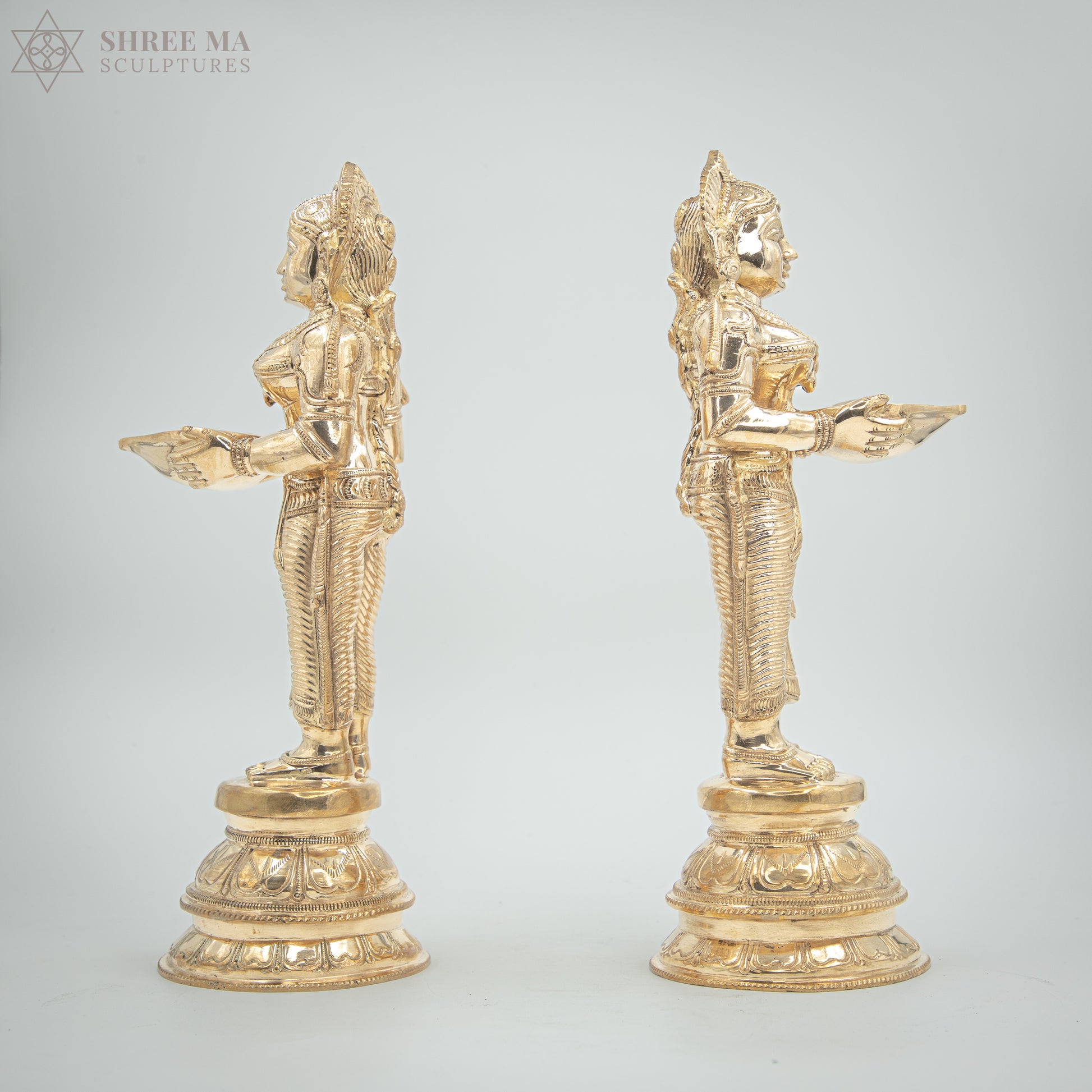 Paavai Vilakku (Deepa Lakshmi) set 11" inches | Handmade | Madhuchista-Vidhana (Lost-Wax casting) | Panchaloha Bronze from Swamimalai - Shree Ma Sculptures