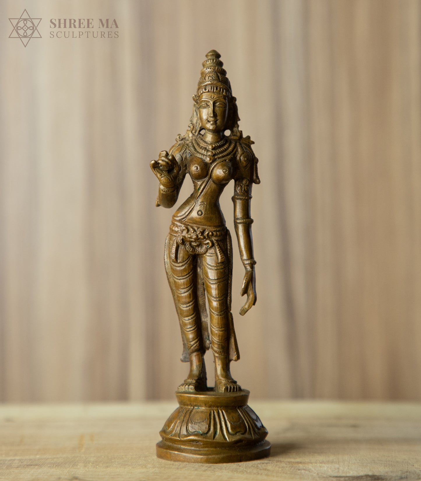 Sivagami 6-Inch Panchaloha Bronze Idol – Handmade Antique-Finish Sculpture - Shree Ma Sculptures
